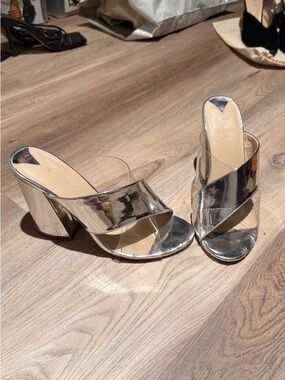 Metallic silver Women’s Block Heel Mules